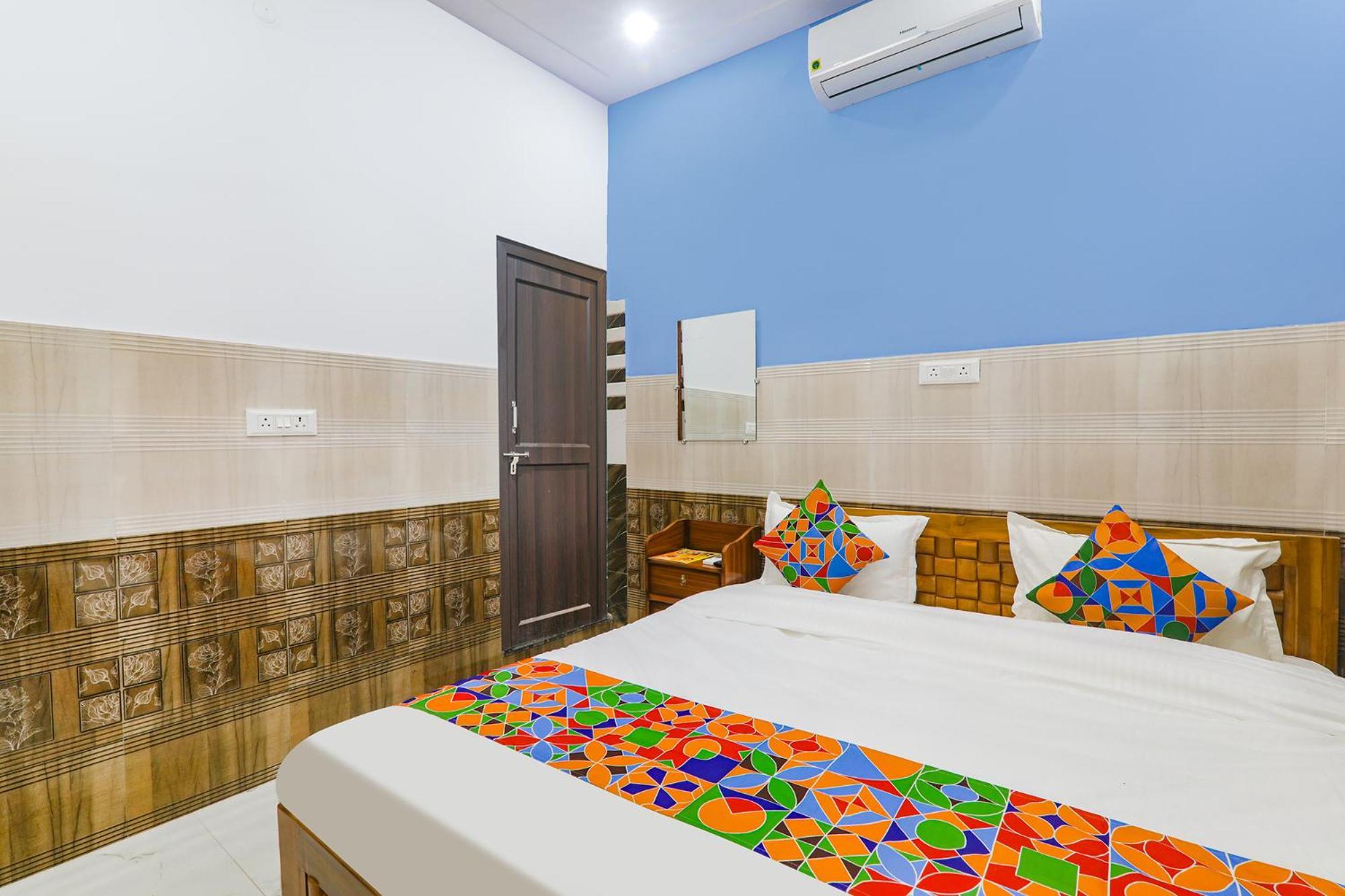 Fabexpress Shree Siya Raman - 500M From Shri Ram Janam Bhumi Hotel Ayodhya Екстериор снимка