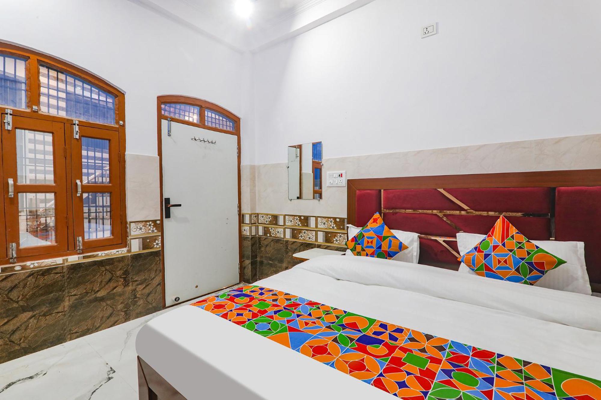 Fabexpress Shree Siya Raman - 500M From Shri Ram Janam Bhumi Hotel Ayodhya Екстериор снимка