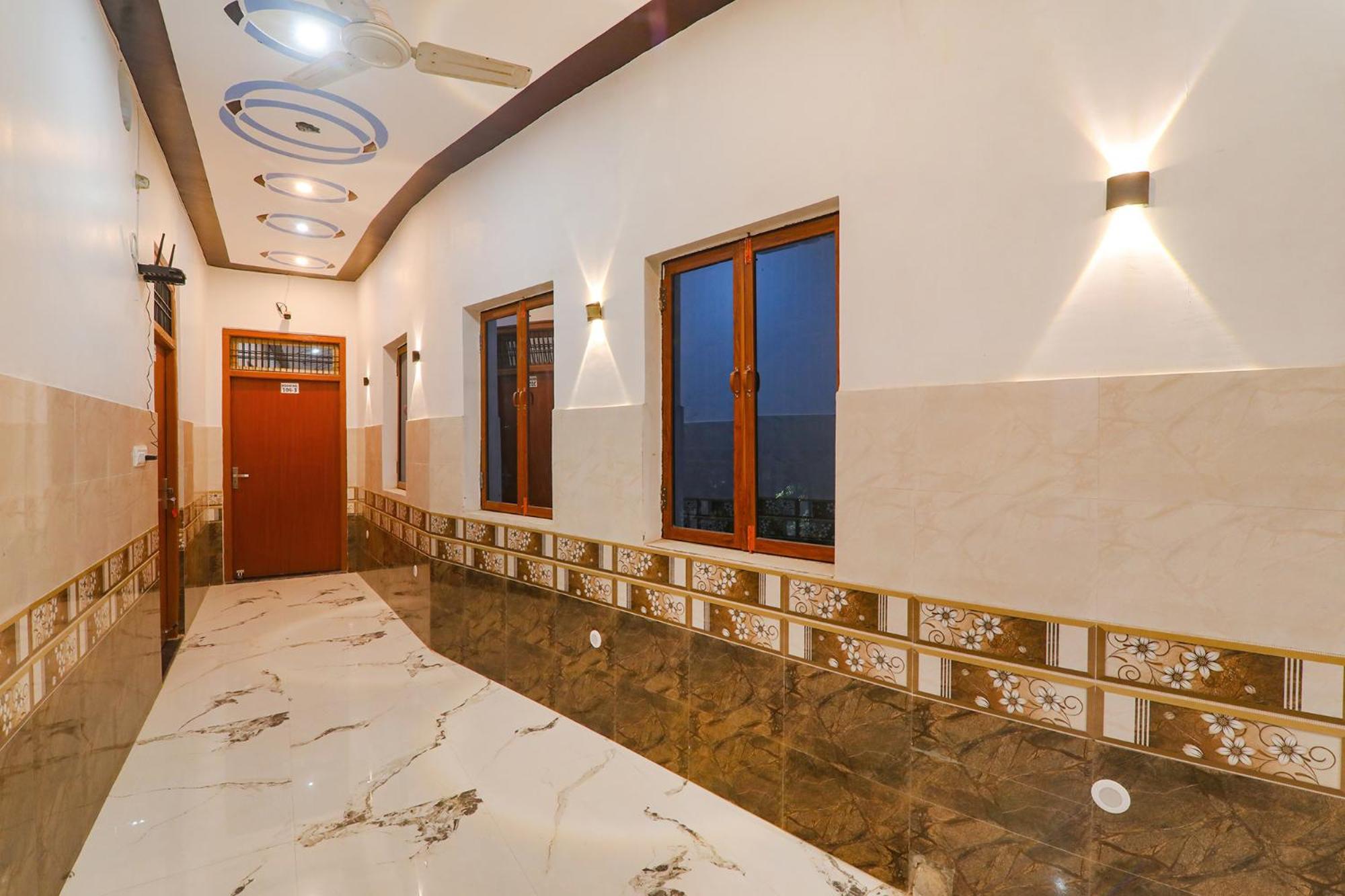 Fabexpress Shree Siya Raman - 500M From Shri Ram Janam Bhumi Hotel Ayodhya Екстериор снимка